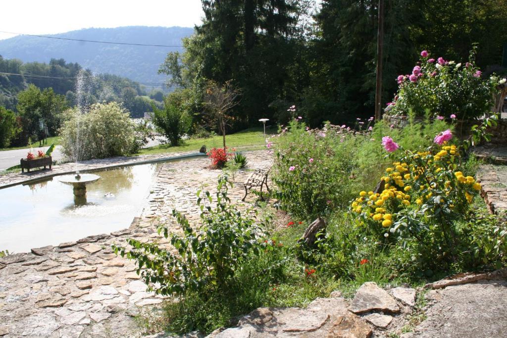 Auberge De Thoire Thoirette Dış mekan fotoğraf